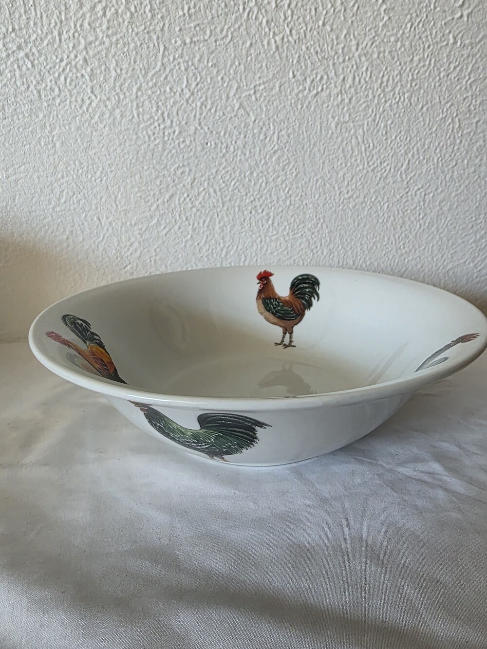 Vintage BIA Cordon Bleu 9" Porcelain Rooster Motif Serving Bowl